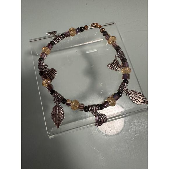 Handcrafted Autumn Harvest Charm Bracelet: Pumpkin & Leaf Dangle - Picture 1 of 7